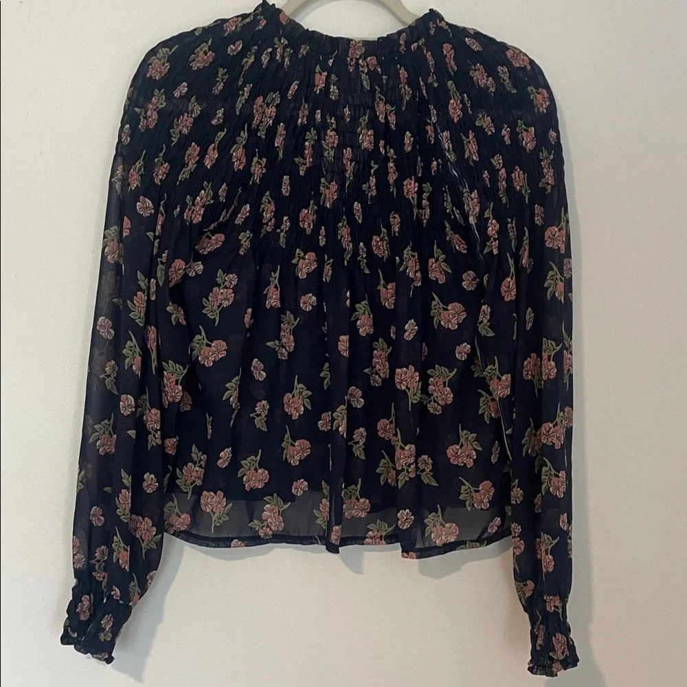 Passport Navy Floral Sheer Blouse Medium - Picture 5 of 8
